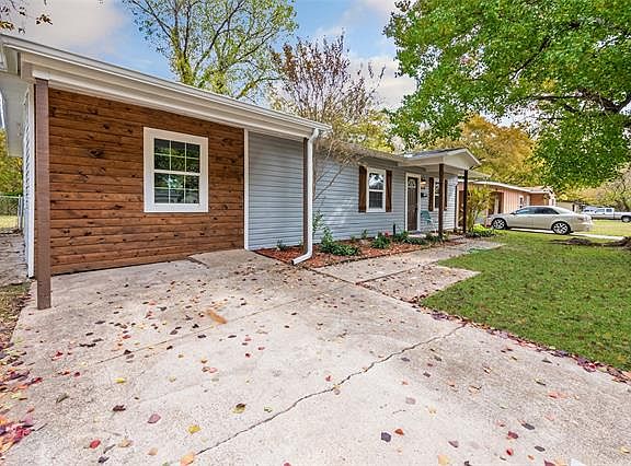 5th image of 924 Grande Dr