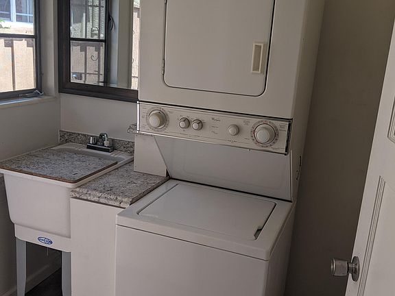 5th image of 214 N 17th St