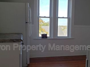 318 Paradis Ave #3, Woonsocket, RI 02895