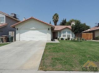 5121 Silver Crossing St, Bakersfield, CA 93313