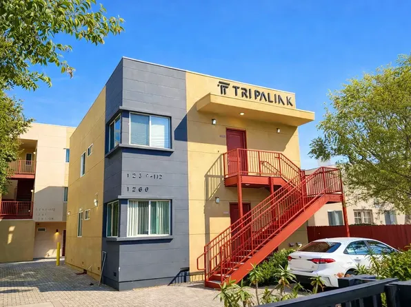 1261 W 36th Pl #3, Los Angeles, CA 90007