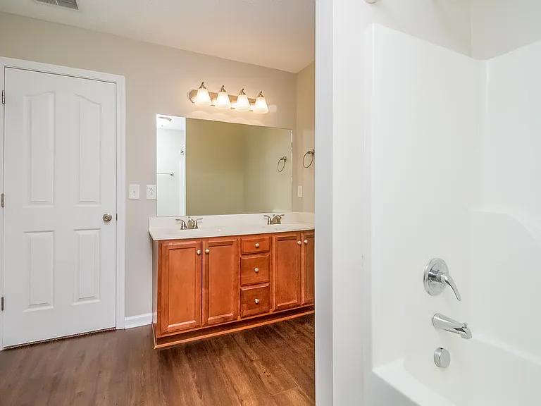 1057 Tammy Sue Ln — Photo 11