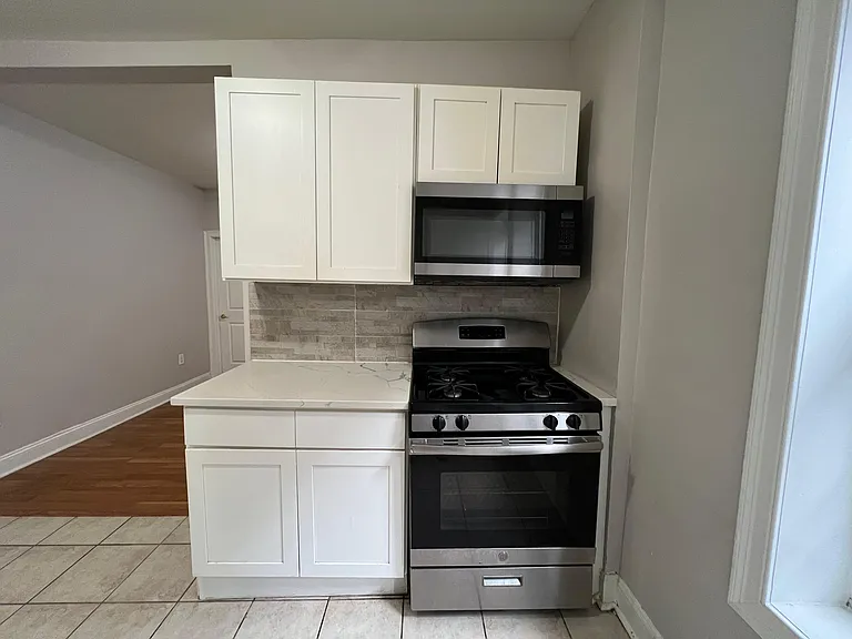39 Broadway #34E — Photo 3