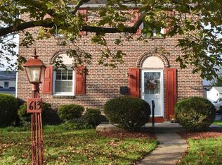 613 Stanbridge Rd, Morton, PA 19070