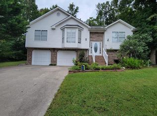504 Cambridge Dr, Rocky Face, GA 30740