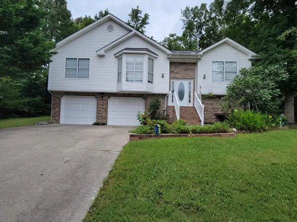 504 Cambridge Dr, Rocky Face, GA 30740