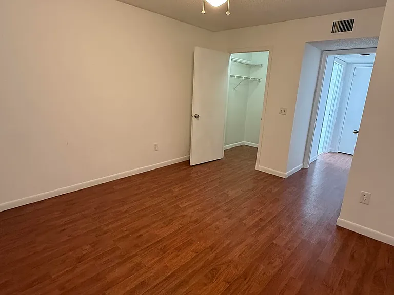 4341 W McNab Rd #22 — Photo 13
