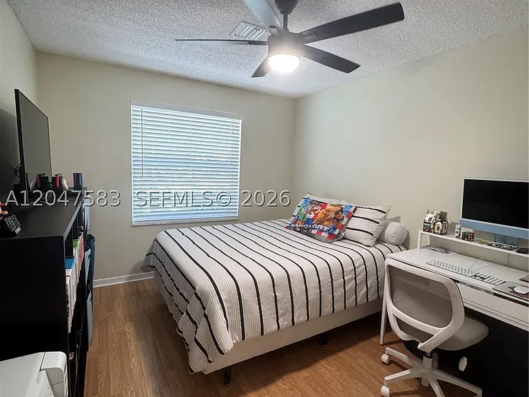 4152 Pine Ridge Ln #0 — Photo 16