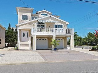 201 N 13th St, Beach Haven, NJ 08008