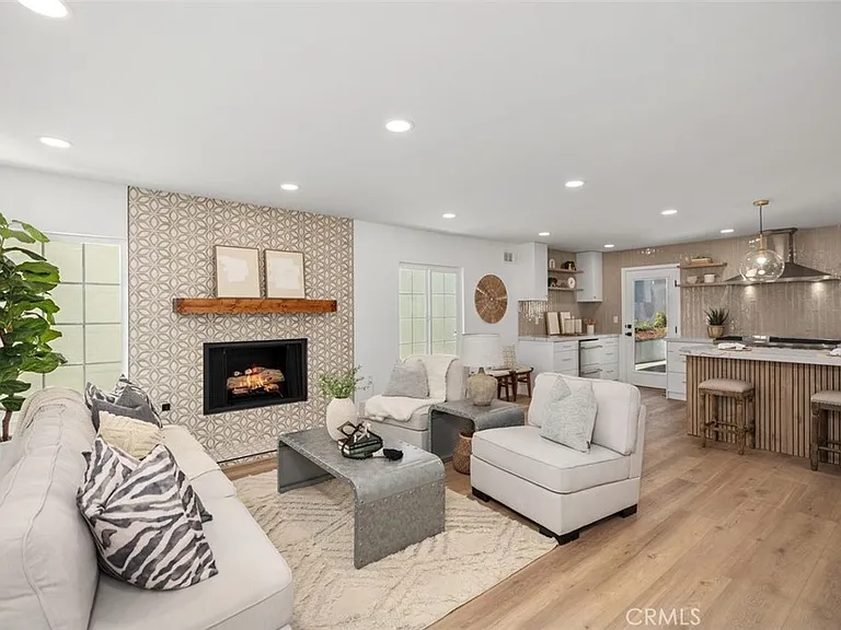 24891 Zumaya Ct — Photo 8
