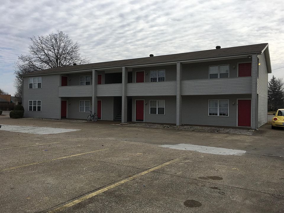 1st image of 3826 Brentwood Dr APT 02