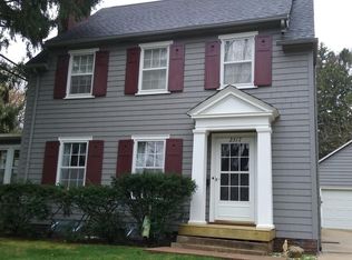 2317 5th Ave SE, Cedar Rapids, IA 52403