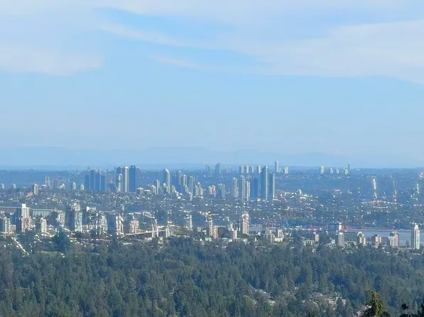 515 Ballantree Rd, West Vancouver, BC V7S 1V9
