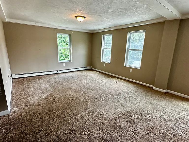 46 Brandon Rd #2 — Photo 2