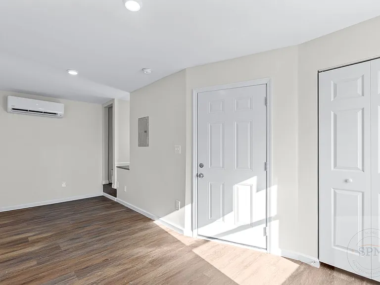 502 E Ormsby Ave #2 — Photo 7