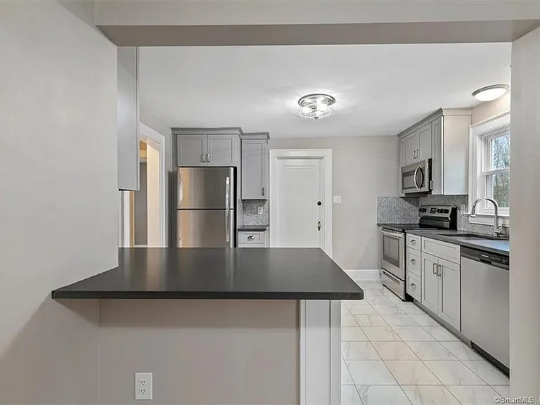 223 Townsend Ave #1 — Photo 11