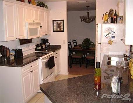 3rd image of 6184 Dandurand Ave