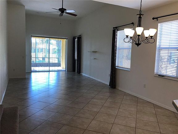 5th image of 2508 Palm Tree Dr