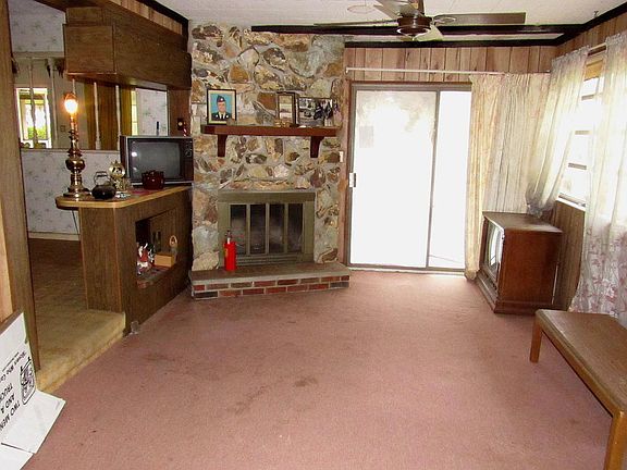 3rd image of 1801 NW 42nd Pl