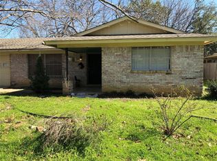 2871 Mims St, Fort Worth, TX 76112