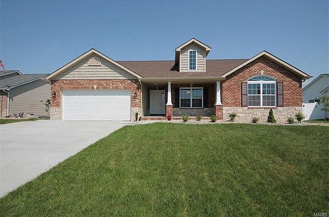 1st image of 912 Indian Prairie Dr