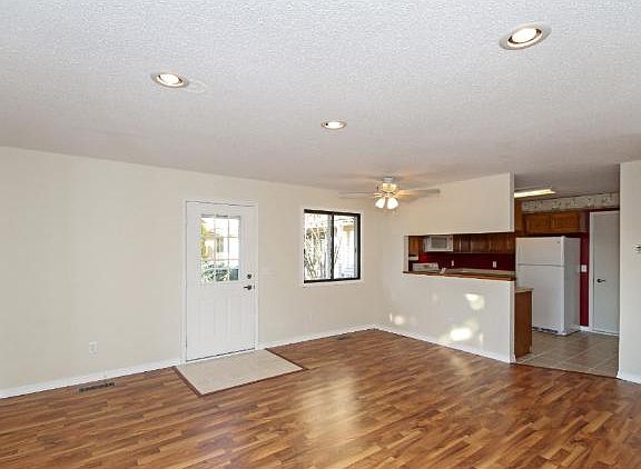 5th image of 4120 White Bear Pkwy #2108