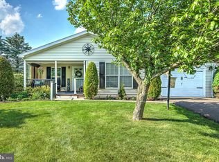 577 Bent Pine Cir, New Hope, PA 18938