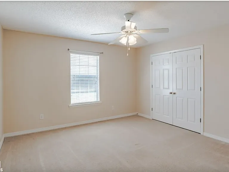 9772 Brooklyns Way S — Photo 6