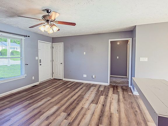 5th image of 1340 Chucker Dr