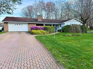 65 Dublin Ave, Bridgewater, NS B4V1Z7