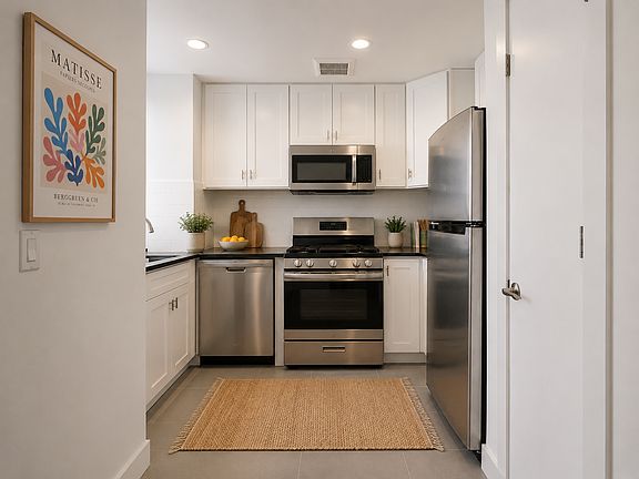 2nd image of 206 E 119th St #1A
