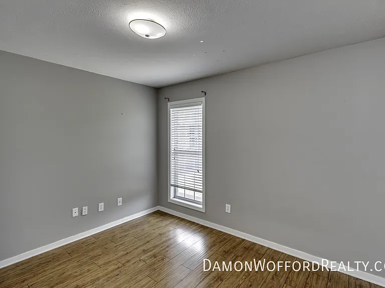 131 Hunters Row — Photo 31