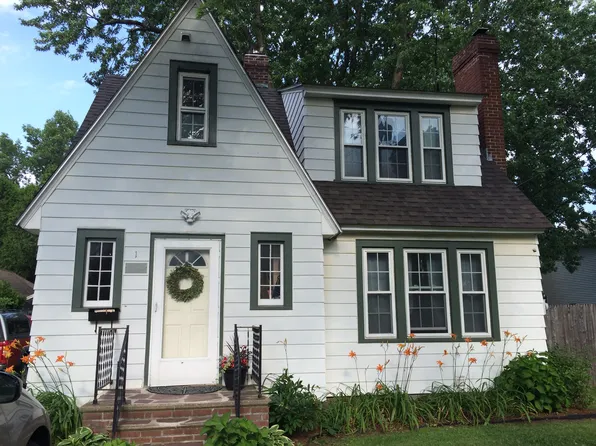 1 Dion St, Winooski, VT 05404