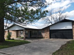 133 Shenandoah Dr, Comanche, TX 76442