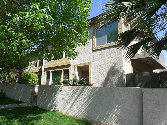 2nd image of 10226 N 12th Pl Unit 3