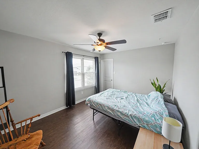 9406 Copperway — Photo 41