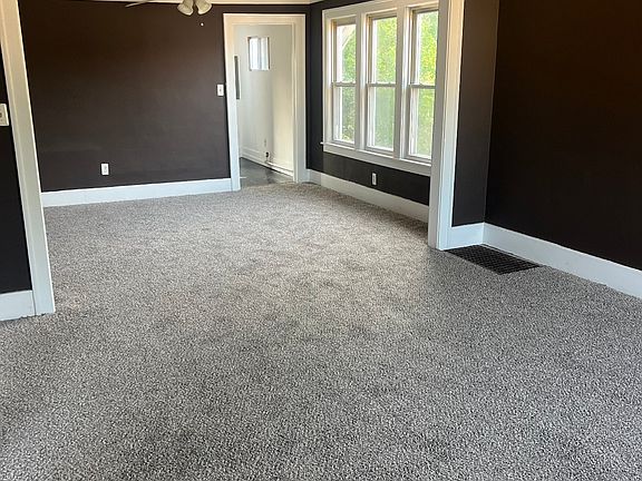 2nd image of 3828 High St APT 2