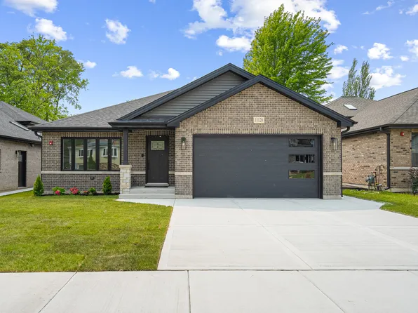 11120 S Leamington Ave, Alsip, IL 60803