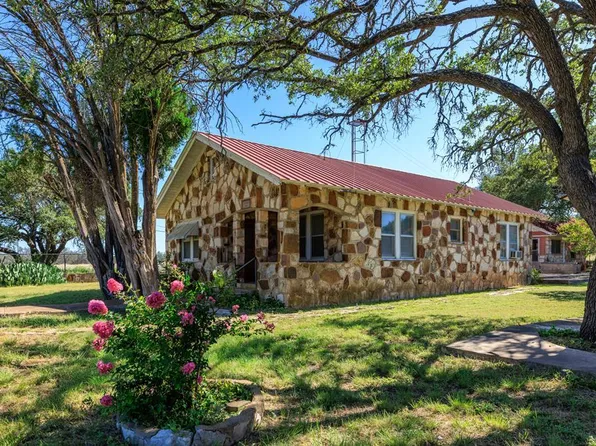 315 Wendel Loop, Harper, TX 78631