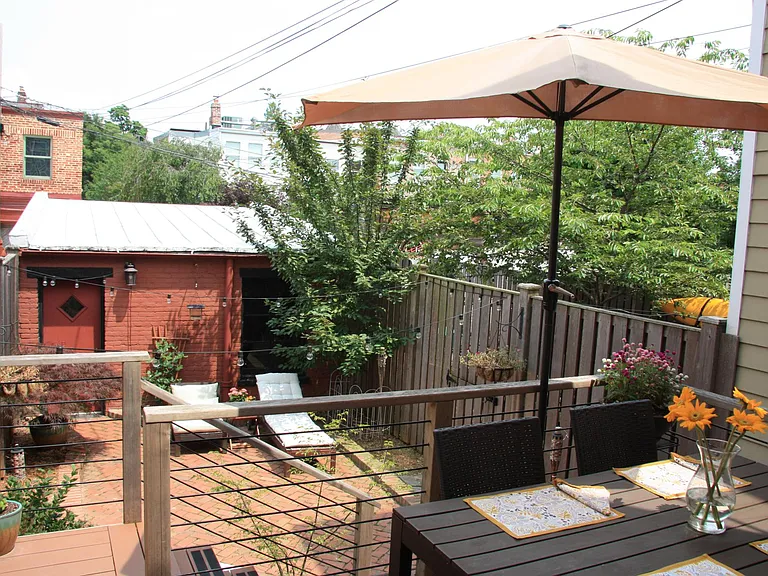 216 10th St SE — Photo 19
