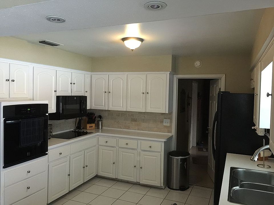 2nd image of 3121 Carisudo Ct