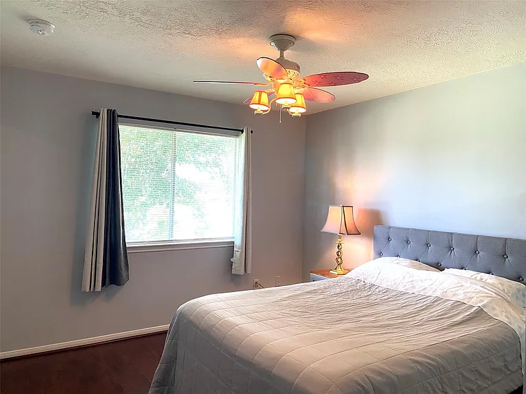 23126 Waterlake Dr — Photo 7