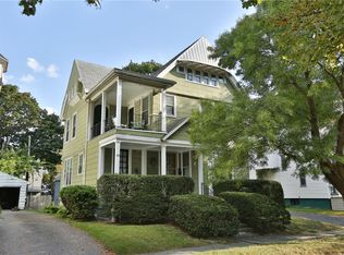 202-204 Oxford St, Rochester, NY 14607