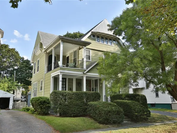 202-204 Oxford St, Rochester, NY 14607