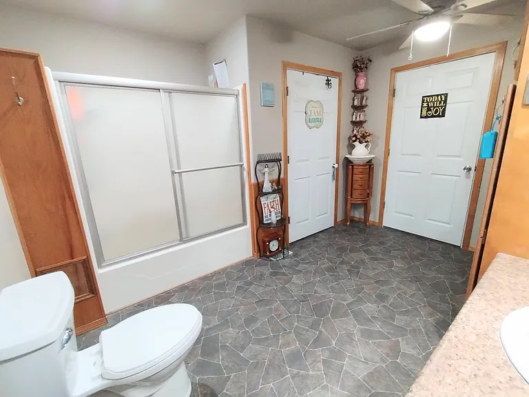 730 Thunderbird Rd — Photo 19