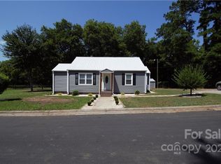 412 Grier St, Lincolnton, NC 28092