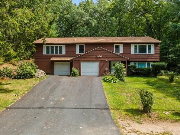 12 Davis Road, Merrimack, NH 03054