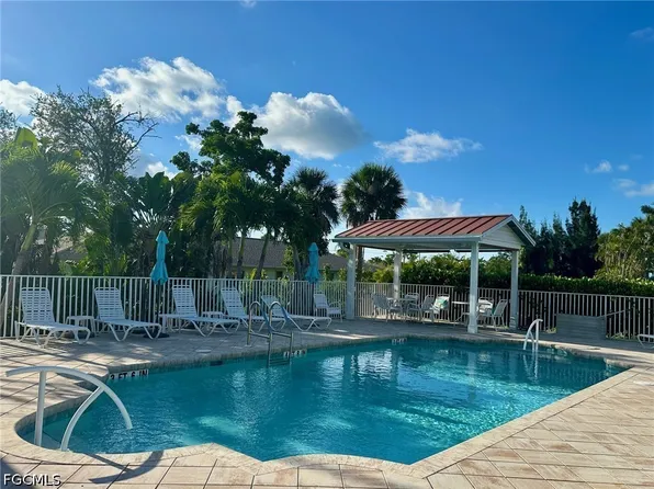 16801 Sanibel Sunset Ct APT 402, Fort Myers, FL 33908