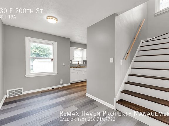 5th image of 330 E 200th St