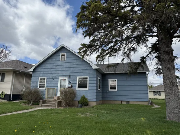 308 E 1st St, Oglesby, IL 61348